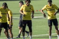 金年会APP-赛前体能课后，里尔手感冰凉备战欧联，底气十足，年轻球员得到机会的简单介绍-金年会APP